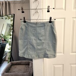 Tilly's Bodycon Skirt